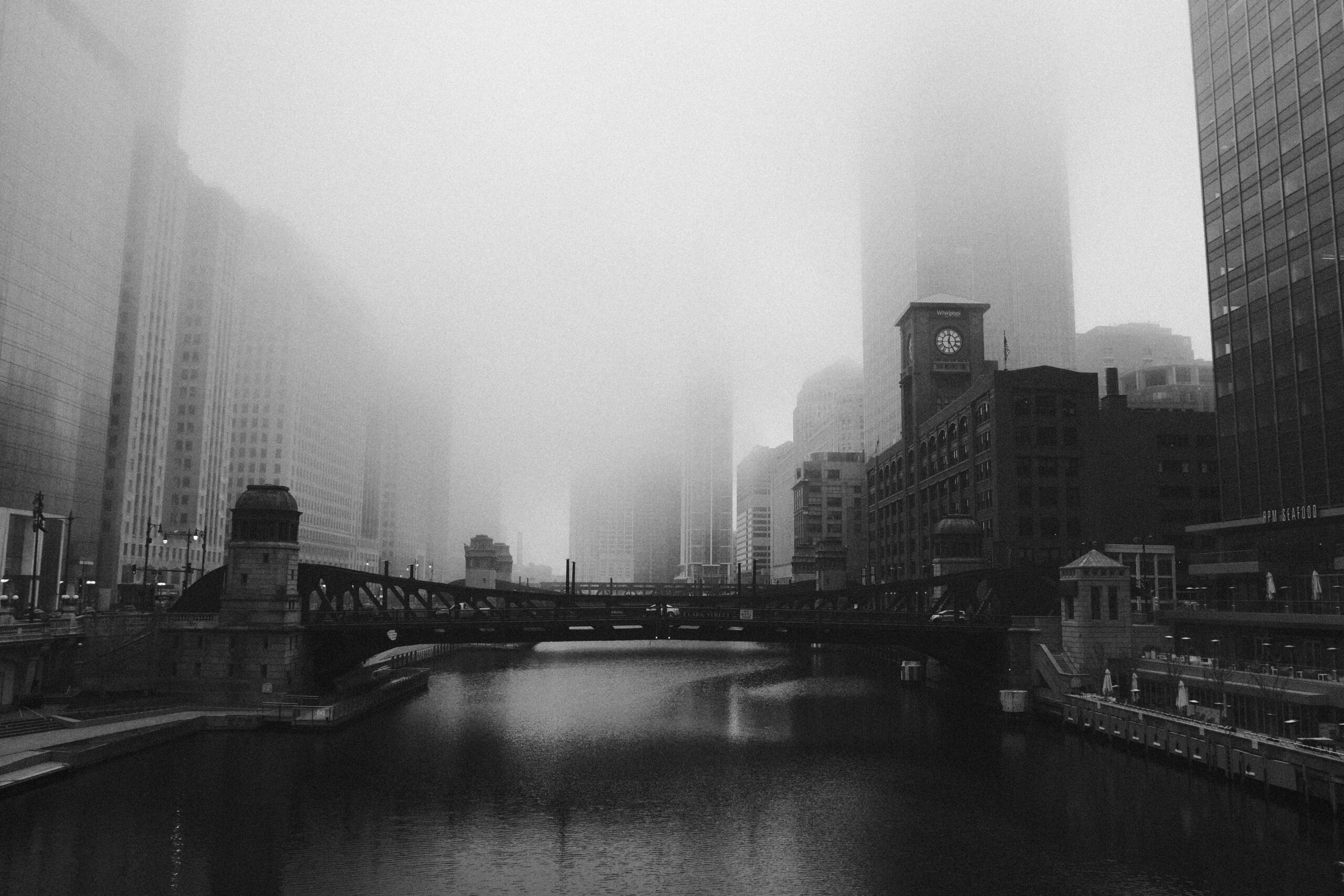chicago bridge fog DSA0618